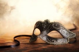Masken sind ein beliebtes Utensil für erotische Rollenspiele